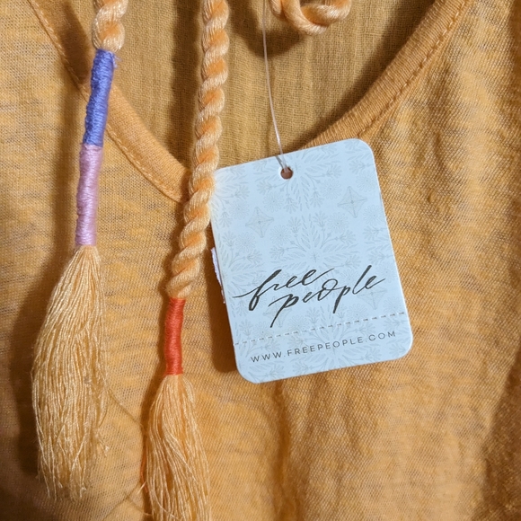 Free People Market Embroidered V-Neck Top - Picture 6 of 9